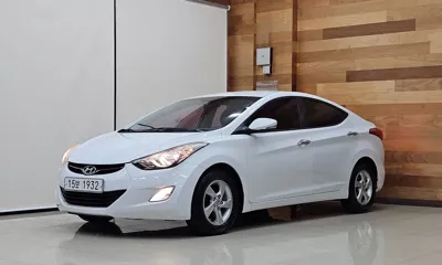 Hyundai Avante · 2011 год