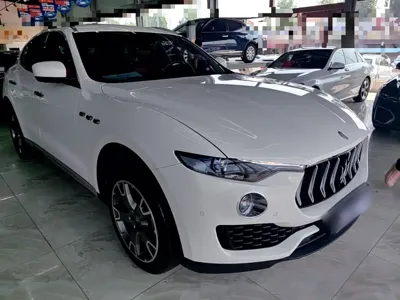 Maserati Levante 2019, 84100 км, за 208299 CNY