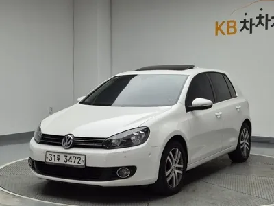 Volkswagen Golf · 2010 год