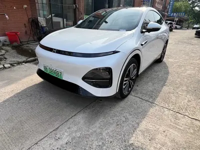 Xpeng G6 · 2024 год