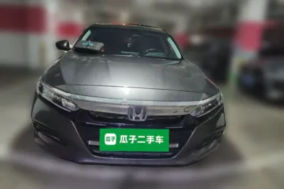 Honda Accord 2018, 52800 км, за 93546.86 CNY