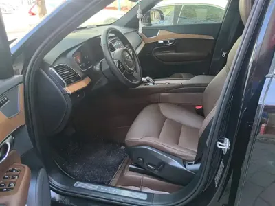 Volvo XC90 2025, 35000 км, за 306000 CNY - фото 9