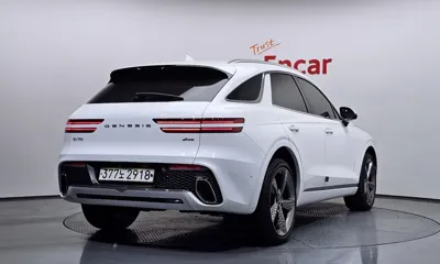 Genesis GV70 2022, 104618 км, за 35200000 KRW