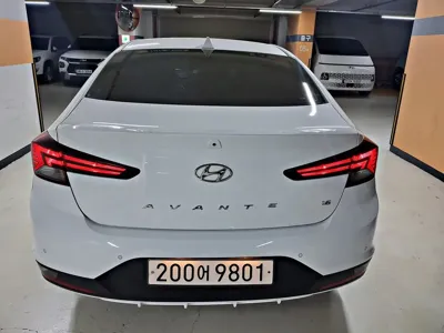 Hyundai Avante 2020, 111276 км, за 11850000 KRW