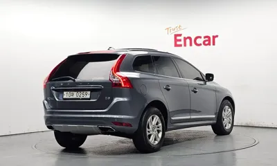 Volvo XC60 2017, 168199 км, за 10500000 KRW - фото 2