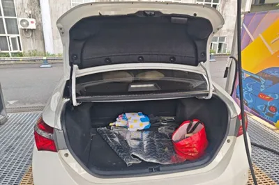 Toyota Corolla 2017, 89200 км, за 59544.57 CNY - фото 16