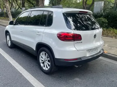 Volkswagen Tiguan 2017, 81000 км, за 43800 CNY - фото 6