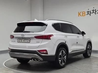Hyundai Santafe 2019, 106181 км, за 18800000 KRW