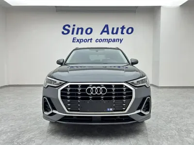 Audi Q3 2023, 33100 км, за 188800 CNY