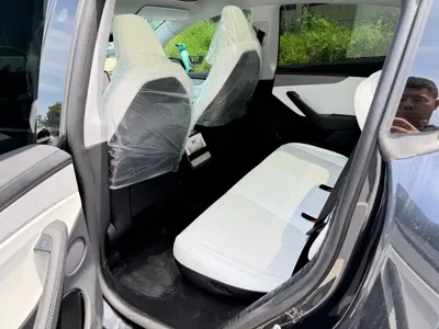 Tesla Model Y 2025, 42000 км, за 206800 CNY - фото 6