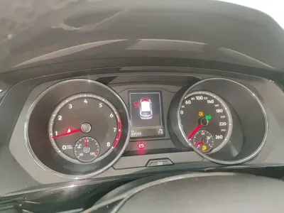 Volkswagen Tiguan L 2017, 89500 км, за 64200 CNY - фото 12