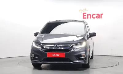 Honda Odyssey 2018, 107071 км, за 19500000 KRW