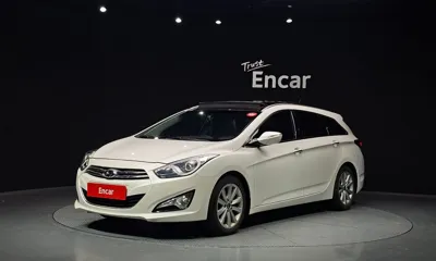 Hyundai i40 · 2012 год