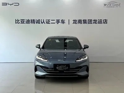 BYD 海豹06 2025, 8000 км, за 89800 CNY