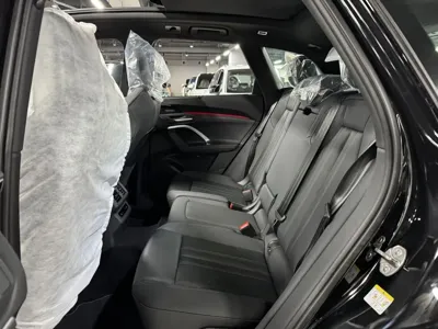 Audi Q5 2025, 17 км, за 86000000 KRW - фото 12