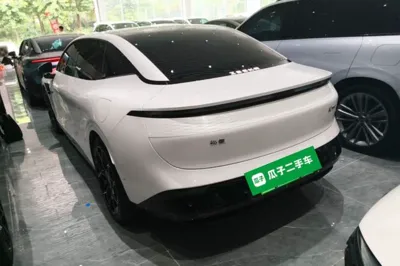 Zeekr 007 2024, 40800 км, за 159341.77 CNY