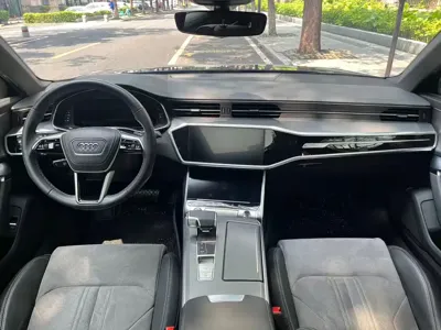 Audi A6L 2025, 50000 км, за 229800 CNY - фото 12
