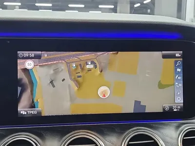 Mercedes-Benz E-Class 2019, 79750 км, за 26990000 KRW - фото 16