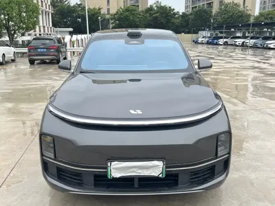 Li Auto Li L8 2025, 50000 км, за 239000 CNY - фото 2