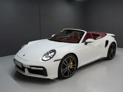 Porsche 911 · 2024 год
