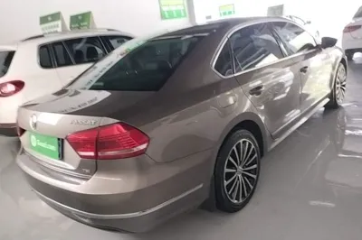 Volkswagen Passat 2014, 128000 км, за 52144.77 CNY - фото 6