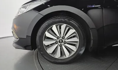 Hyundai Grandeur 2016, 182506 км, за 6000000 KRW - фото 5