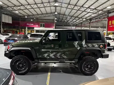 Beijing Off-Road BJ40 2021, 67000 км, за 87800 CNY - фото 8