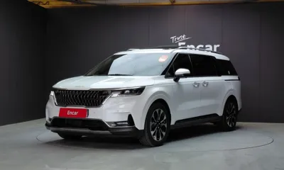 Kia Canival · 2023 год