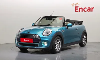 MINI Cooper Convertible · 2018 год