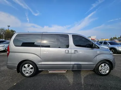 Hyundai Starex 2020, 50049 км, за 19800000 KRW