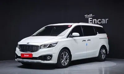 Kia Canival · 2017 год