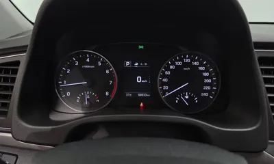 Hyundai Avante 2017, 68933 км, за 9900000 KRW - фото 8