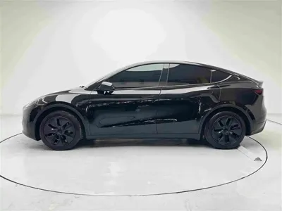 Tesla Model Y 2024, 49000 км, за 178800 CNY - фото 19