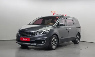Kia Canival · 2015 год