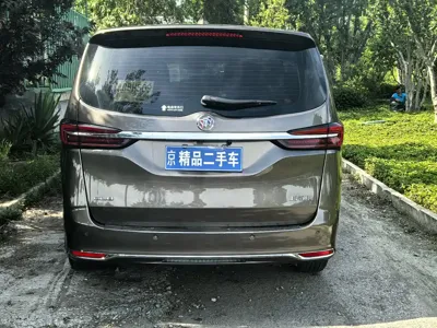 Buick GL8 2023, 136000 км, за 99800 CNY