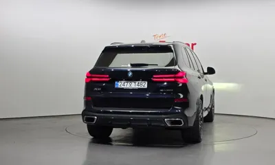 BMW X5 2025, 8570 км, за 136500000 KRW