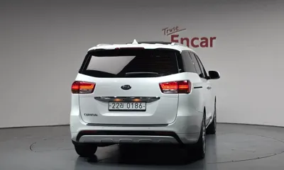 Kia Canival 2017, 134683 км, за 12990000 KRW