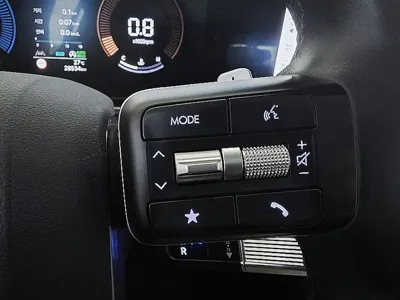 Hyundai Santafe 2024, 28534 км, за 24900000 KRW - фото 9