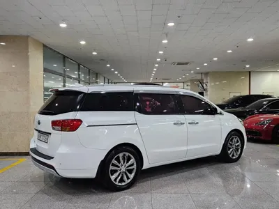 Kia Canival 2017, 180622 км, за 9290000 KRW - фото 3