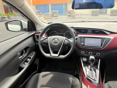 Nissan Bluebird 2018, 80000 км, за 35800 CNY - фото 5
