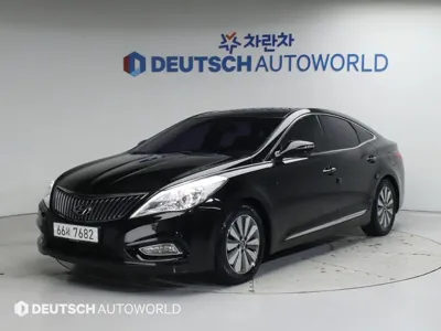 Hyundai Grandeur · 2015 год