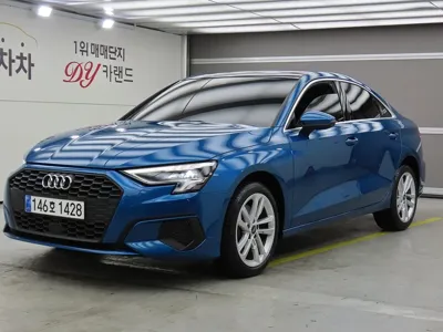 Audi A3 · 2023 год