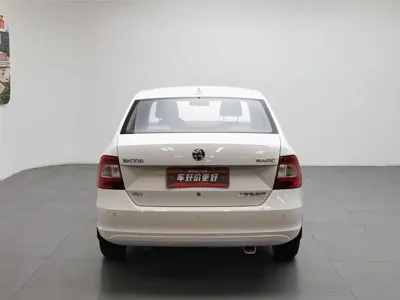 Skoda Rapid 2018, 69400 км, за 28800 CNY