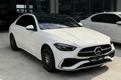 Mercedes-Benz C-Class 2024, 33900 км, за 221430.25 CNY