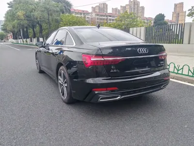 Audi A6L 2021, 160000 км, за 162800 CNY - фото 6