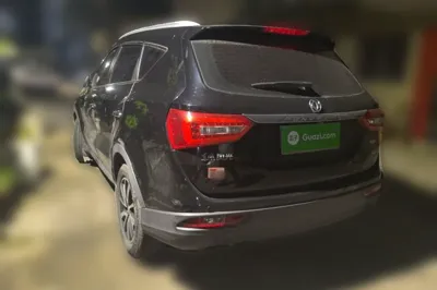 Dongfeng Fengon 580 2016, 74300 км, за 67833867.45 CNY