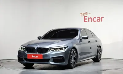BMW 5-Series · 2019 год