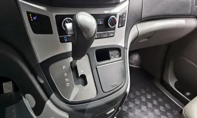 Hyundai Starex 2018, 145746 км, за 8900000 KRW - фото 9