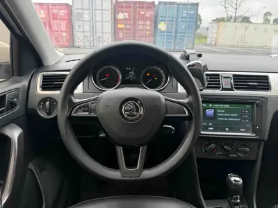 Skoda Rapid Spaceback 2018, 73000 км, за 29800 CNY - фото 10