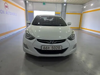 Hyundai Avante · 2011 год